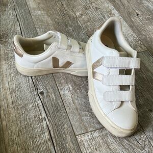 Veja White and Gold Velcro Sneakers Sz 9